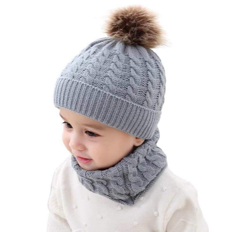 2 adet Toddler bebek kış sıcak kürk topu şapkalar O Ring eşarp çocuklar örme bere kap ve eşarp önlüğü kız erkek kap ve eşarp seti