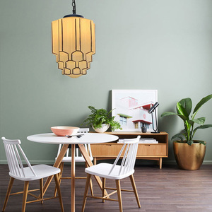 Lampe suspendue en verre artistique ronde E27 220V LED à bordure noire pour cafés, bars, restaurants, hôtels - Product Image 1