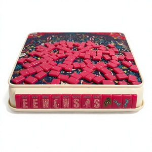 Juego de Mahjong Americano de Acrílico Rosa Vibrante, 160 Piezas, Fichas Grabadas, Juego Moderno de Lujo para Fiestas en Interiores - Product Image 4