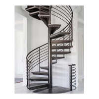 Escaliers en colimaçon préfabriqués de conception moderne pour l'appartement et le hall Stringer d'acier inoxydable et bandes de roulement en bois avec la balustrade en verre
