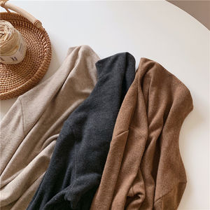 เสื้อยืดแขนยาวผ้าฝ้ายลายแปรงน่ารักสำหรับผู้หญิงในฤดูใบไม้ร่วงปี 2020 สำหรับการออกเดทในร้านกาแฟ - Product Image 3