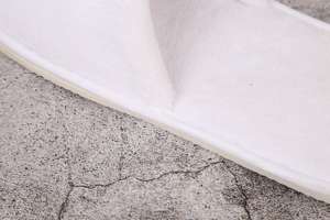 Pantuflas Desechables Portátiles de Alta Calidad, Fabricadas con Tela de Coral Suave, Biodegradables y Ecológicas, con Logotipos Personalizados Bordados - Product Image 5