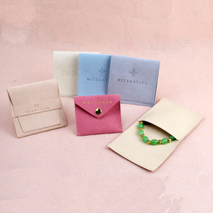 Pochette de luxe 2024 en microfibre suédée avec rabat, sur mesure, en velours, pour emballage de bijoux, avec logo, pour colliers et bagues - Product Image 4