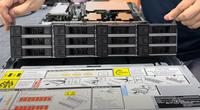 Serveur en rack R760XD2 avec processeur Intel Xeon pour la simulation de dynamique moléculaire accélérée par GPU, conçu sur mesure pour la découverte de médicaments
