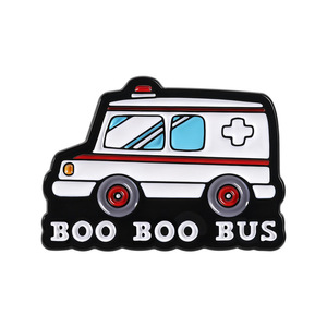 Broches en émail Boo Boo Bus <span class=keywords><strong>Ambulance</strong></span>, épingles amusantes en métal émaillé, badges en alliage de zinc sur <span class=keywords><strong>le</strong></span> thème des premiers secours et des dessins animés - Product Image 4
