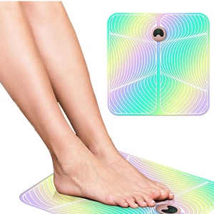 Almohadilla masajeadora de pies eléctrica plegable portátil de Japón EMS con control remoto para uso doméstico - Product Image 1