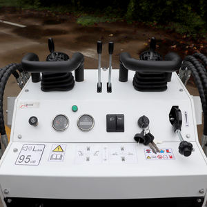 Minicargadora Multifuncional con Control Remoto, a Gasolina, con Alto Momento de Carga, PLC y Caja de Cambios - Product Image 4