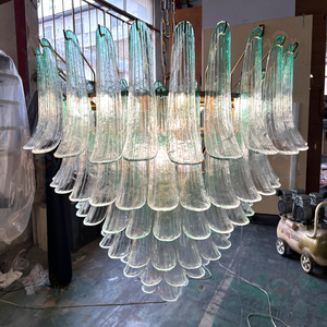 Luminaire intérieur <span class=keywords><strong>Lustre</strong></span> de salle à manger moderne pour villa <span class=keywords><strong>Lustre</strong></span> en verre pétale dégradé <span class=keywords><strong>vert</strong></span> - Product Image 4
