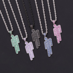 Divertido Collar con Colgante de <span class=keywords><strong>Villano</strong></span> de Cabeza Torcida, con Pedrería de Zirconia Colorida, Estilo Hip Hop, Azul, Rojo, Negro, Diseño de Personaje de Dibujos Animados de Billie Eilish - Product Image 1