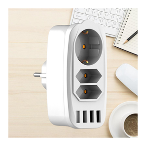 ปลั๊กพ่วงอเนกประสงค์แบบ EU 3 ช่องเสียบ EU พร้อมช่องเสียบ USB 4 ช่อง  รูปทรงลูกบาศก์ พร้อมอะแดปเตอร์ติดผนังและเต้ารับ - Product Image 1