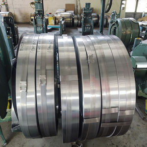 Bandes d'acier laminées à froid 65Mn Lames d'<span class=keywords><strong>essuie</strong></span>-glace <span class=keywords><strong>Bobine</strong></span> d'acier recuite Longueur de coupe Bande d'acier à ressort étroite à vendre - Product Image 2