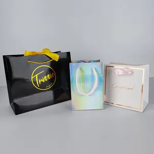 Personal isierte Einzelhandel tragen Schmuck Kleidung Verpackung benutzer definierte Druck Logo Luxus Boutique Umschlag Papier Einkaufstaschen mit Logos