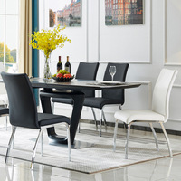 Chaise de salle à manger moderne de luxe, design simple en arc, avec matériau PU, haute résilience, pieds en métal argenté