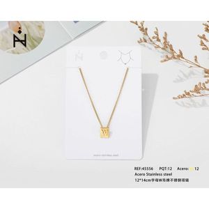 Collana con Ciondolo a Forma di Lettera W in Acciaio Inossidabile 12x14cm, Stile Collare alla Moda - Product Image 3