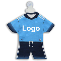 Vente en gros de supports de suspension pour maillots de football et t-shirts, 100% polyester, haute qualité, style sportif, certifiés TUV, pour fenêtre de voiture