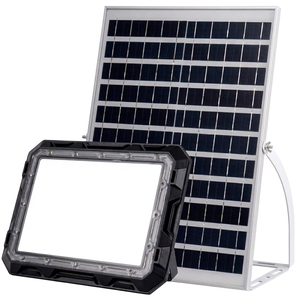 ไฟสปอร์ตไลท์ LED พลังงานแสงอาทิตย์ 100W IP66 สำหรับสวนภายนอก มุมลำแสง 170 องศา พร้อมรีโมทคอนโทรล แสงสีขาว 6000K ตัวเรือน ABS ได้รับการรับรองมาตรฐาน CE - Product Image 1