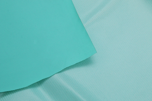 Rouleau de bâche en PVC enduit imperméable FR B1 M2, tissé en tricot ripstop, poids moyen, vert brillant, pour usage extérieur - Product Image 2