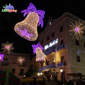 Motivos de luz suspensa para decoração de Natal, grandes enfeites de Natal ao ar livre com sinos Jingle