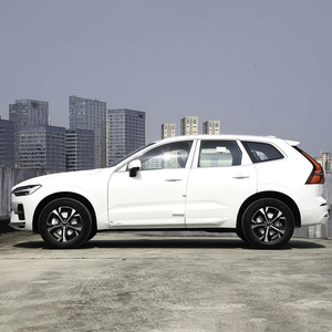 Nouveau <span class=keywords><strong>Volvo</strong></span> <span class=keywords><strong>XC60</strong></span> B5 AWD Hybride Léger Essence SUV de Luxe Moyen 2026 Conduite à Gauche Véhicule <span class=keywords><strong>Neuf</strong></span> pour Exportation Vente en Gros - Product Image 4