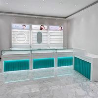 Vitrine d'exposition pliable blanche moderne pour lunettes de soleil et optiques avec petit support pour comptoir de vente au détail