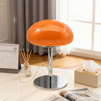 Lampe de table LED moderne, simple et flexible en métal, avec alimentation électrique DC/AC pour la décoration intérieure et les chambres