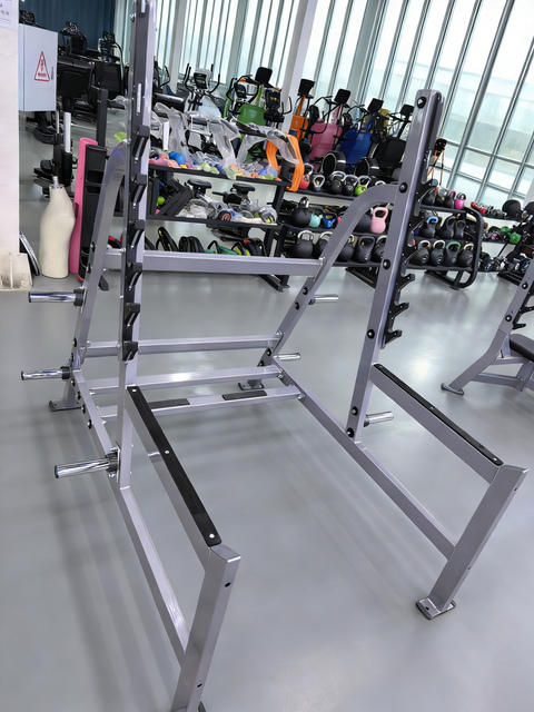 Smith Machine Cybex: Commercial Fitness Equipment