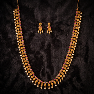 Parure de collier long pour femme, style Inde du Sud, imitation perles de qualité export, plaqué or mat, pour fêtes et mariages - Product Image 3