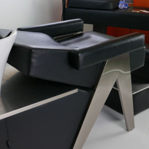 เก้าอี้สระผมบาร์เบอร์หนังหุ้มเบาะเซรามิกสีขาวทันสมัย โครงเหล็กสแตนเลส ปรับเอนได้ครึ่งตัว เฟอร์นิเจอร์ร้านทำผม โรงแรม พาร์ค - Product Image 5