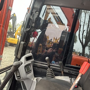 Vente en gros utilisé pour Kubota 165 Mini 6.5ton hydraulique pelle sur chenilles 165 chargeuse-pelleteuse stock noyau moteur boîte de vitesses PLC - Product Image 6