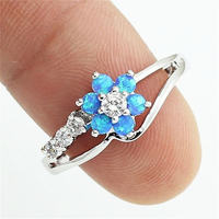Bague Fleur Style Euro-Américain Opale Artificielle Lady Bague Bijoux Opale Synthétique