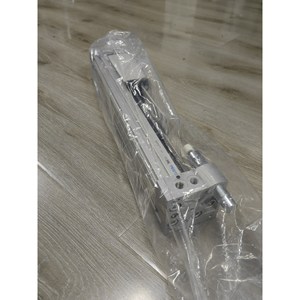 Actuador Lineal Festo DGC 32 200 KF YSRW A, Cilindro de Automatización Industrial con Carrera de 200 mm - Product Image 2