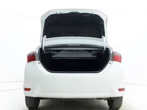 Venta al por Mayor de Autos Usados de Alta Calidad, <span class=keywords><strong>Corolla</strong></span> Levin <span class=keywords><strong>2018</strong></span>, 1.2T <span class=keywords><strong>S</strong></span>-CVT GL-ii Edition Sedán, Volante a la Izquierda, 4L, Bajo <span class=keywords><strong>Precio</strong></span>, Tracción Delantera - Product Image 6