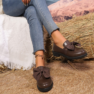 British Style Large Size Bow Slip-on Autumn Retro Flats Women's Thick Heel Small Leather Shoes - Product Image 4