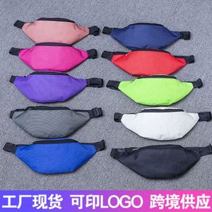 Riñonera Oxford para Aventuras al Aire Libre: Elegante Bolsa de Cintura para Correr, Senderismo y Viajes - Personalizable para tu Marca - Product Image 2