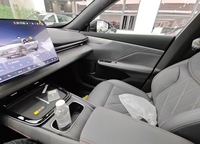 Changan Deepal S05 Nouveau SUV compact électrique/EREV automatique LHD avec phares LED et toit ouvrant