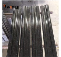Marches et contremarches d'escalier en granit noir Galaxy antidérapant standard personnalisées
