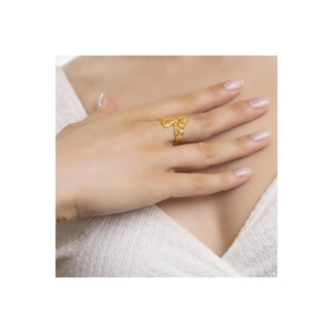 Anillo de Oro de 22 Quilates con Diseño Elegante 3037, Patrón Geométrico Brillante, Diamantes de Corte Esmeralda Radiantes, Claridad VVS, Oro Puro Rodio Brillante - Product Image 4