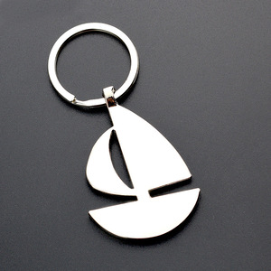 Vendita all'ingrosso Vintage Mini <span class=keywords><strong>barca</strong></span> personalizzata ancora <span class=keywords><strong>barca</strong></span> a vela portachiavi creativo di moda in metallo regali di compleanno moschettone personalizzato - Product Image 6