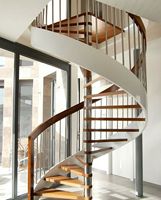 Escalier en colimaçon extérieur contemporain résistant aux intempéries, design blanc