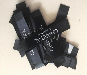 Étiquettes tissées pour vêtements avec texte typographique personnalisé, logo et instructions d'entretien des vêtements - Product Image 5
