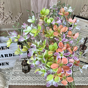 ดอกมะลิทองประดิษฐ์ 9 หัว ดอกไม้ผ้าไหมสำหรับตกแต่งบ้านงานแต่งงาน - Product Image 1
