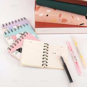 Mini cahier de notes chat mignon taille A6 livre de mémo en cuir relié par fil 80 feuilles-160 Pages haut en spirale pour fournitures scolaires utilisation de bureau - Product Image 4