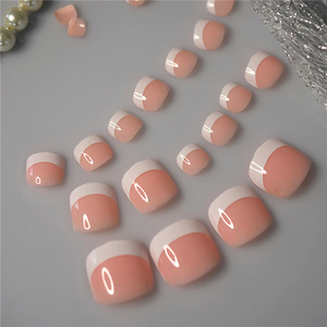 Appuyez sur les ongles courts blanc français conseils <span class=keywords><strong>ongle</strong></span> carré pour les femmes orteil presse ongles en gros faux ongles ensemble - Product Image 4