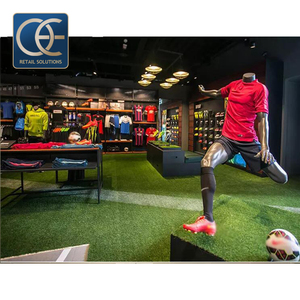 Espositori in Metallo per Negozi al Dettaglio, Vetrine per Negozi di Scarpe Sportive, Design d'Interni per Negozi di Articoli Sportivi - Product Image 3