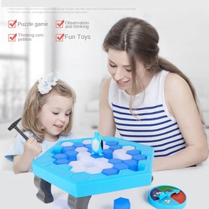 Populaire Double bataille jeu de bureau jouet petit homme frappant bloc de glace pingouin en plastique Durable - Product Image 1