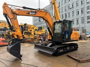 Excavatrice sur chenilles SANY SY95C d'occasion, modèle 2023, mini-pelle hydraulique de 9 tonnes, moteur Isuzu 55KW, en bon état de fonctionnement - Product Image 1