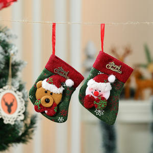 Pendentif arbre de Noël en forme de <span class=keywords><strong>soldat</strong></span> vintage de marque dorée <span class=keywords><strong>Petit</strong></span> vieil homme Chaussettes Boîte cadeau extérieure Emballage Usine de Noël - Product Image 4