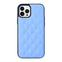 Fabricant doudoune en cuir personnalisée houppette étui de téléphone pour i phone 15 étuis doudoune