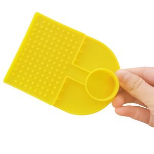 1 alimentador de abejas tipo punto (sin botella), prevención de <span class=keywords><strong>ahogamiento</strong></span> alimentador de azúcar de agua potable de abejas para puerta de colmena, equipo de Apicultura - Product Image 2