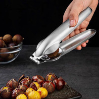 Cascanueces d'outils de cuisine personnalisés Casse-noix de pin en acier inoxydable Ouvre-châtaignes Casse-noisette manuel